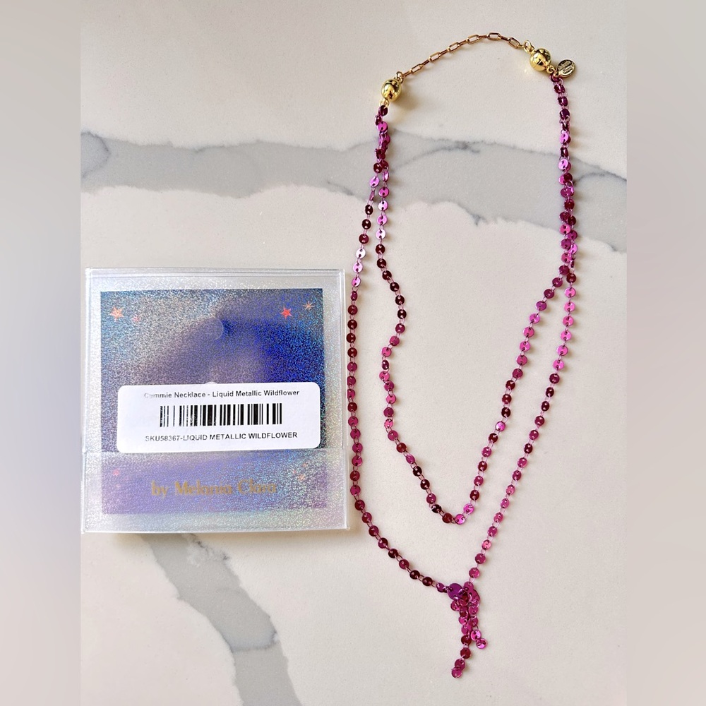 By Alexa Rae BAR “Cammie” necklace! Magnetic. 💗 Liquid Metallic Wildflower 🌺